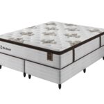 Imagem detalhada do Colchão Ritz Resort Sealy destacando suas camadas de espuma Soft Gel e o sistema de molas ensacadas DSS, com acabamento em Malha Coleção Flor de Lis 380g para destacar o conforto e a tecnologia de ponta.